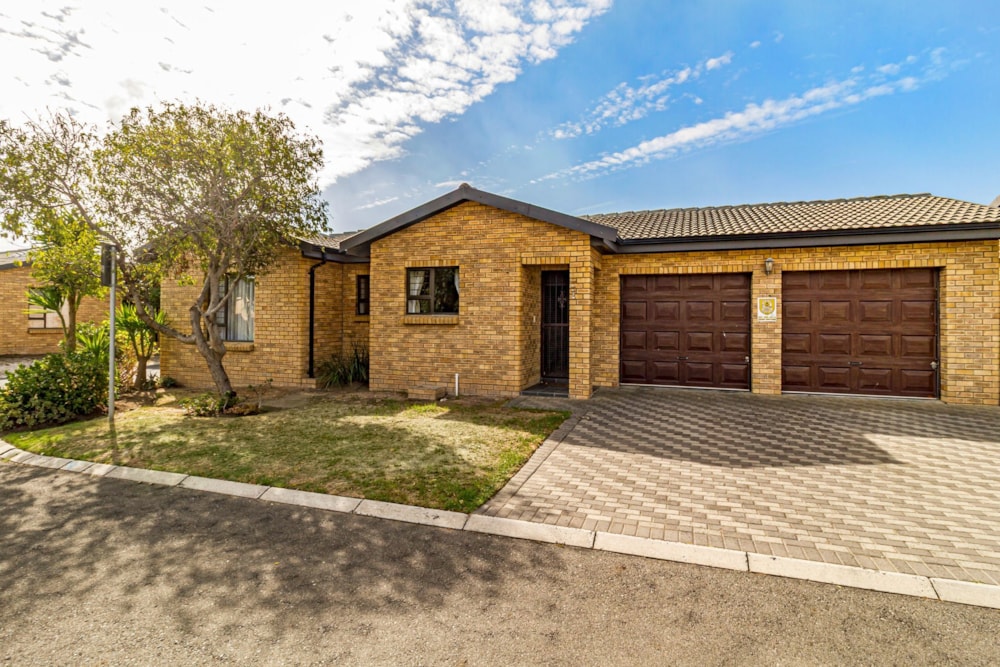 House for sale in Fairview Golf Estate - SW1735581 House for sale in Fairview Golf Estate - SW1735581