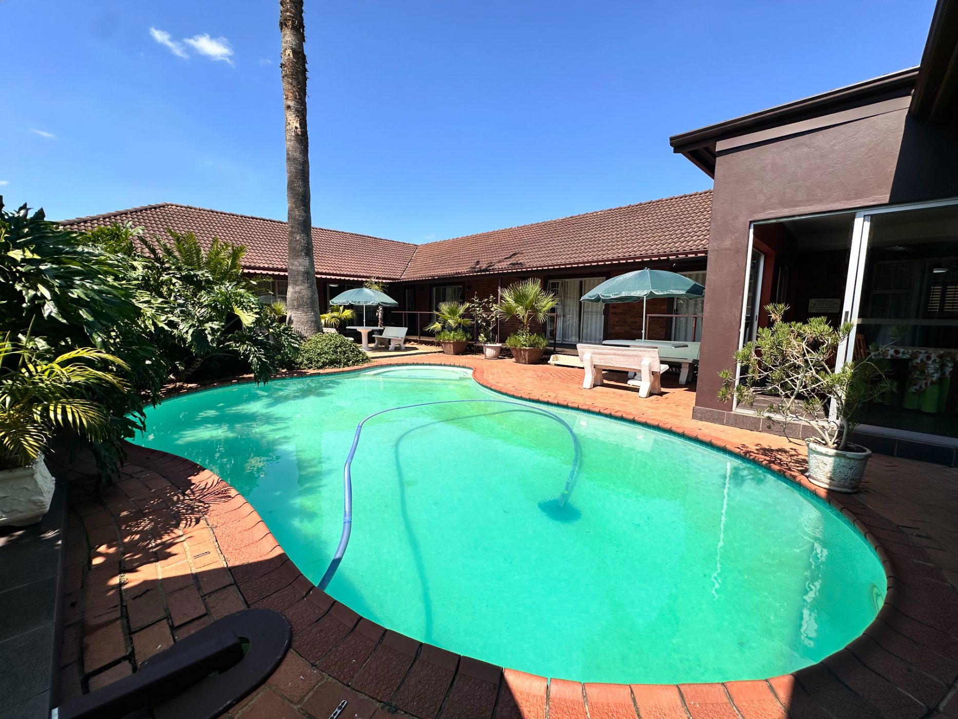 House for sale in Hayfields - 1PM1734493