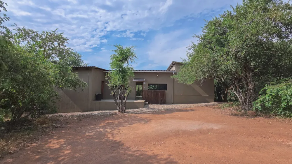 Guesthouse sold in Marloth Park - 1NK1735511 Guesthouse sold in Marloth Park - 1NK1735511