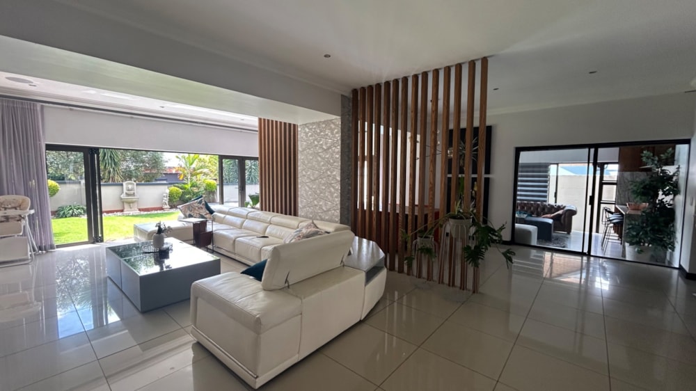 House for sale in Midstream Estate - CN1734358