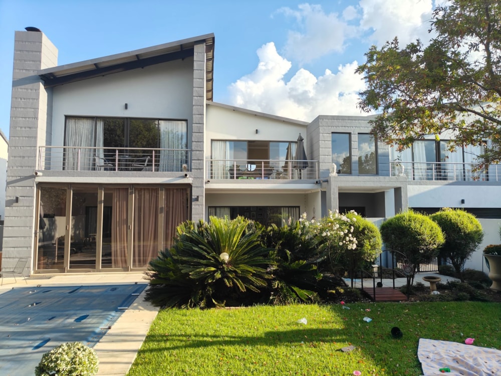 House for sale in Midstream Estate - CN1734408