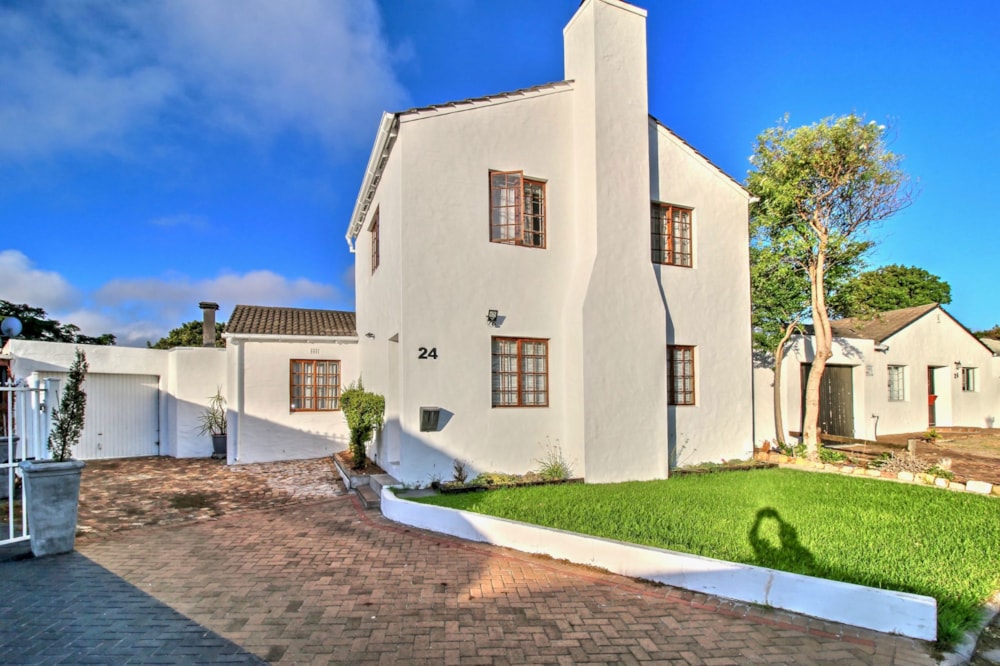 House let in Edgemead - 1PLA1735140