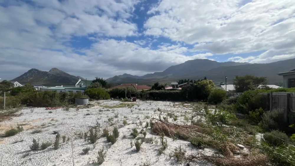 Residential vacant land sold in Pringle Bay - KN1734960 Residential vacant land sold in Pringle Bay - KN1734960