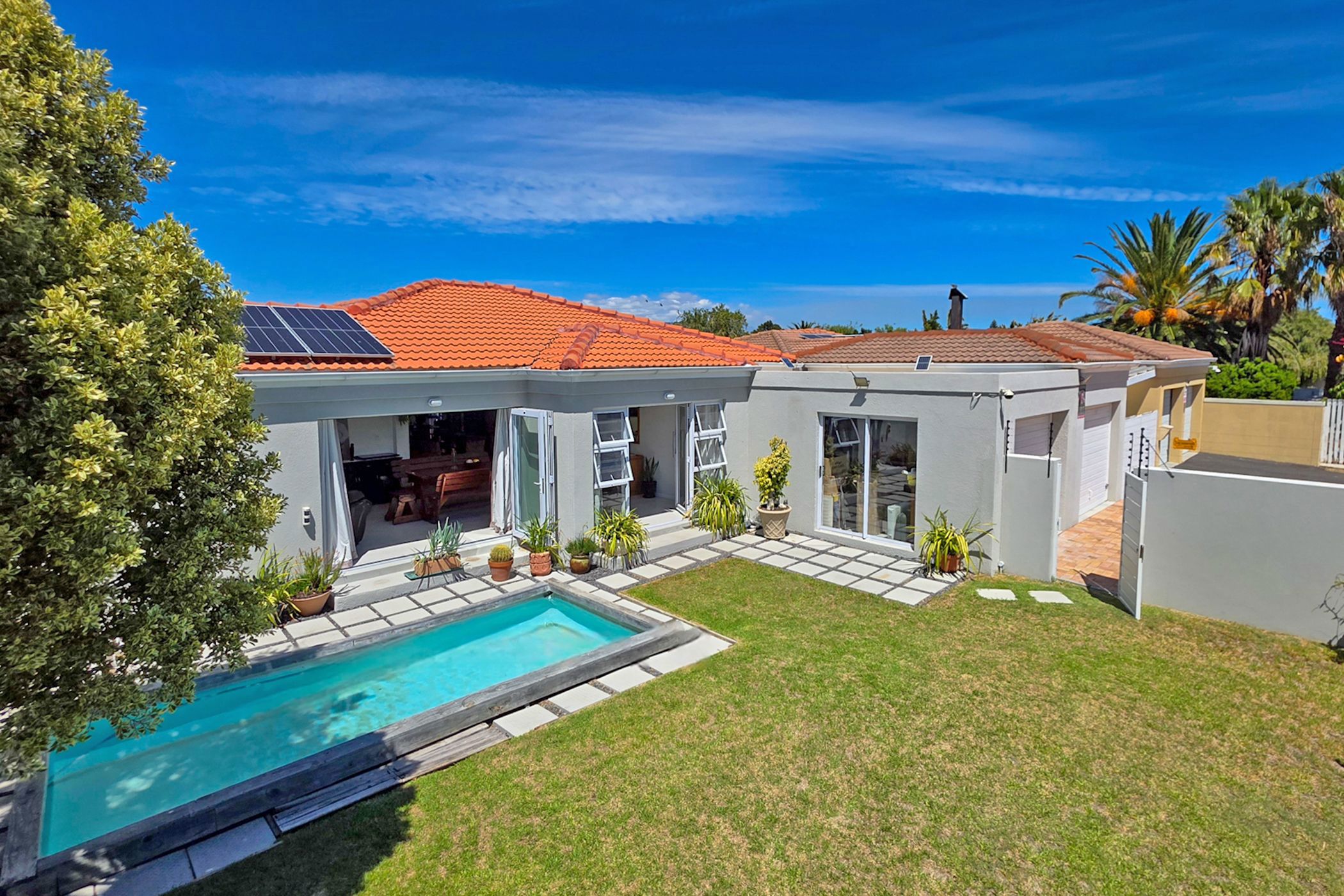 Single-storey house for sale in Sunningdale, Blouberg - 1TV1732316