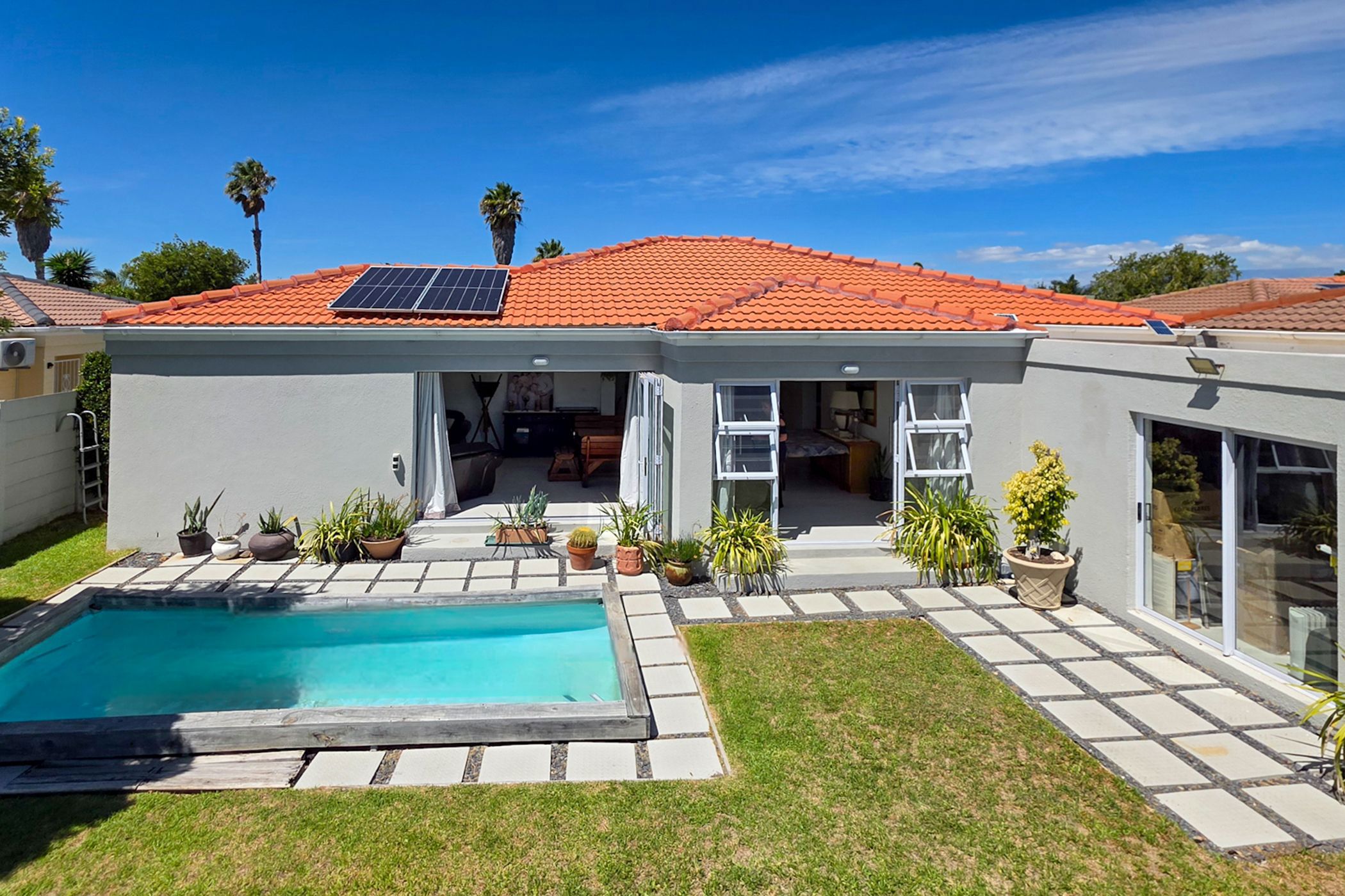 Single-storey house for sale in Sunningdale, Blouberg - 1TV1732316