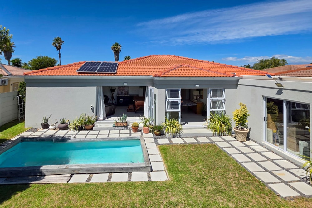 Single-storey house for sale in Sunningdale, Blouberg - 1TV1732316