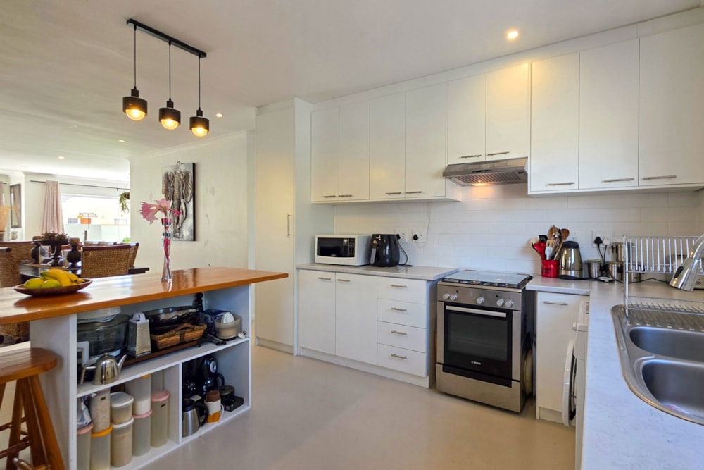 Single-storey house for sale in Sunningdale, Blouberg - 1TV1732316
