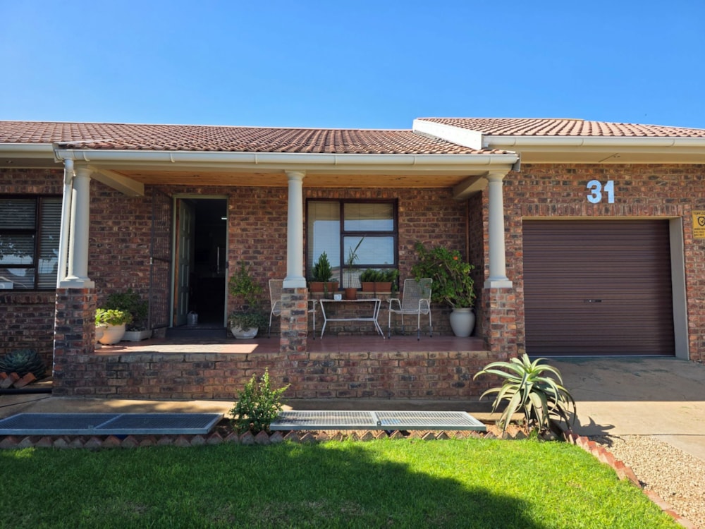 House for sale in Strelitzia Park - 1UK1735088