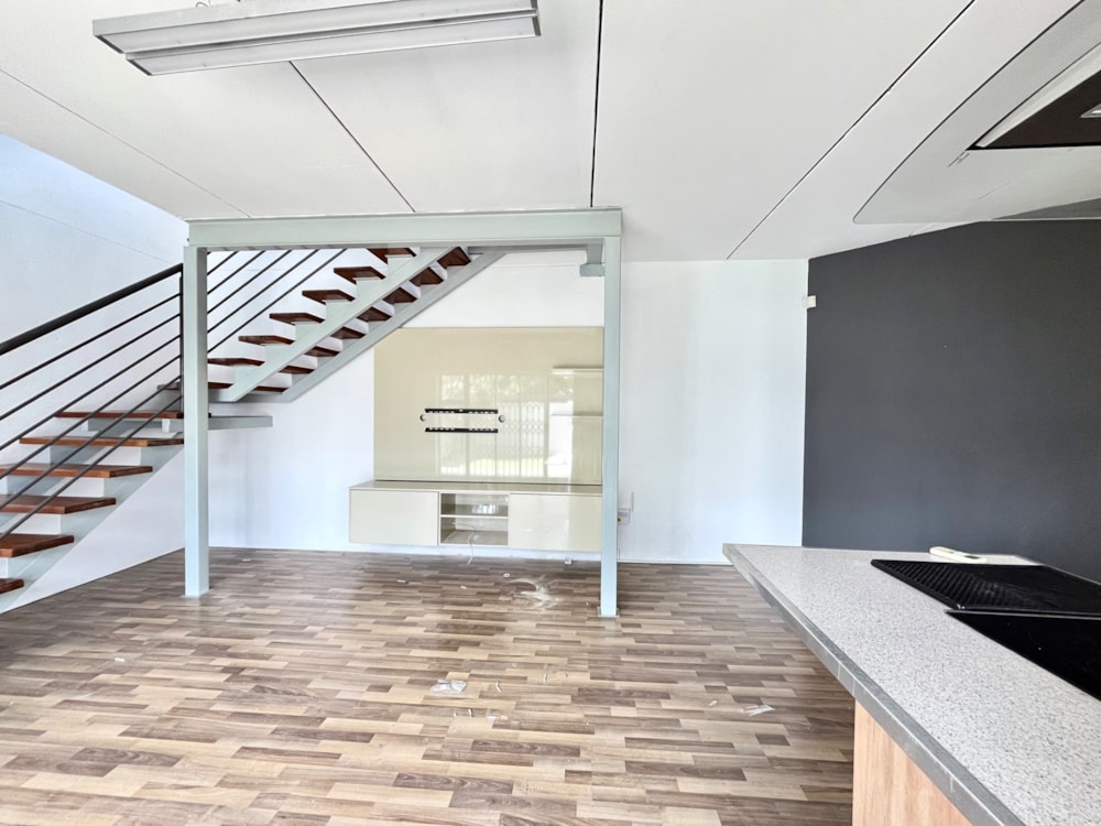 Townhouse for sale in Bendor Park - 1PS1735498