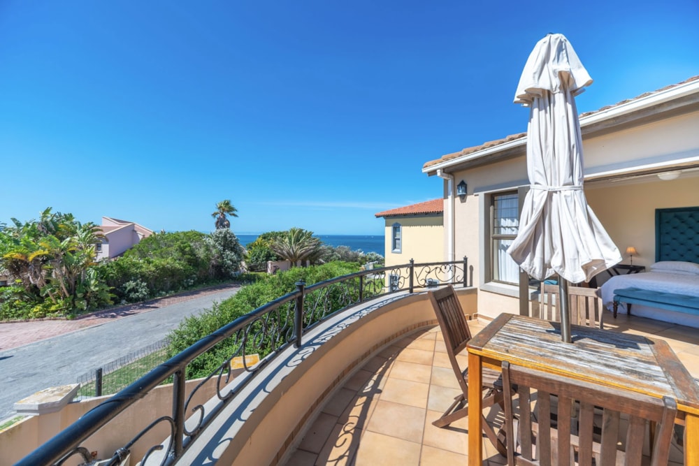 House for sale in St Francis on Sea - 1SA1732373