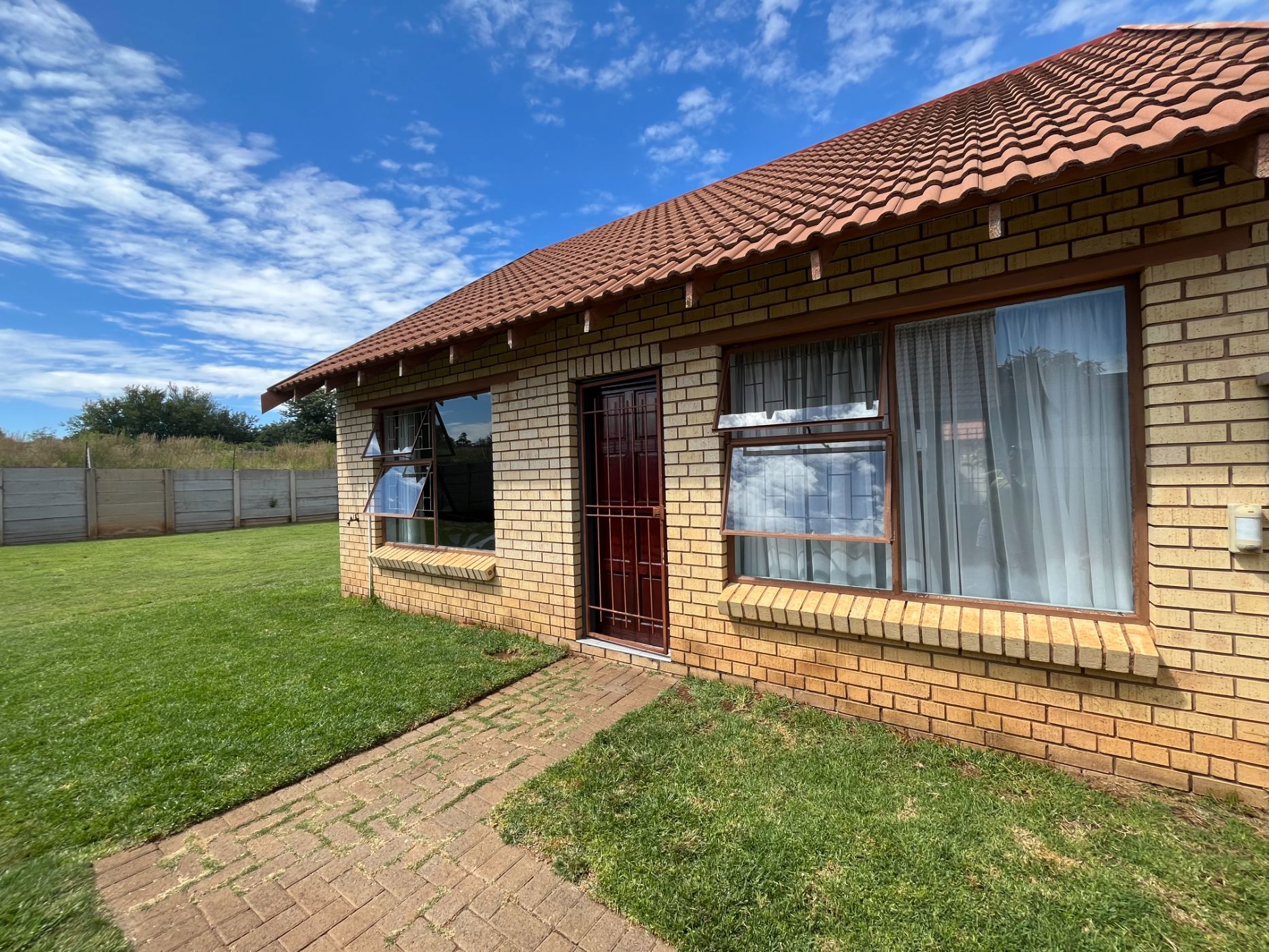 Townhouse for sale in Langenhovenpark - 1BX1733776