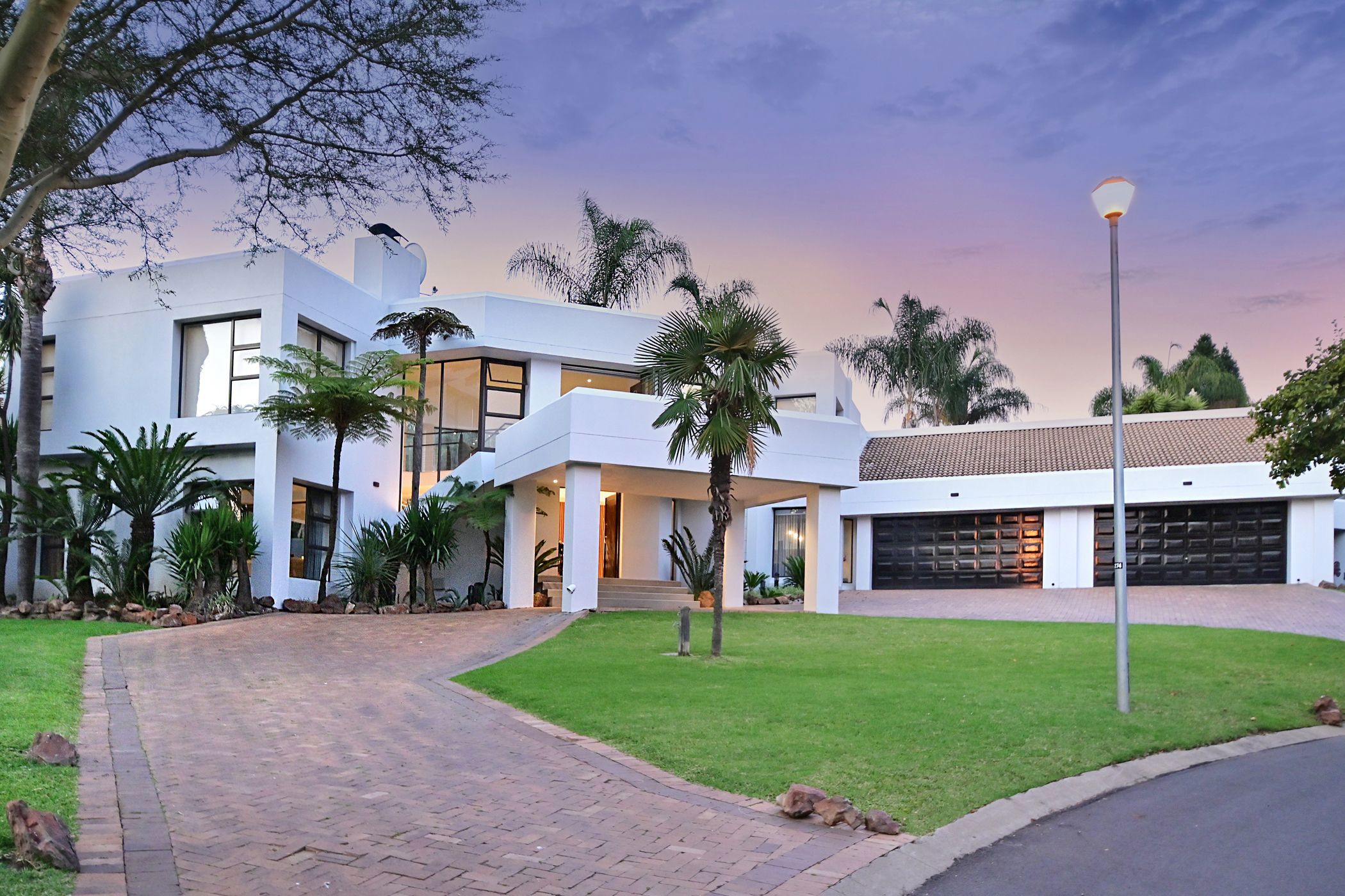 Double-storey house for sale in Kyalami Estates - MR1732109