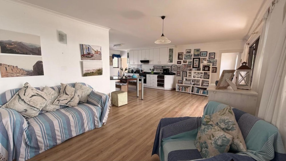 House for sale in Amanzimtoti - 1WB1735771