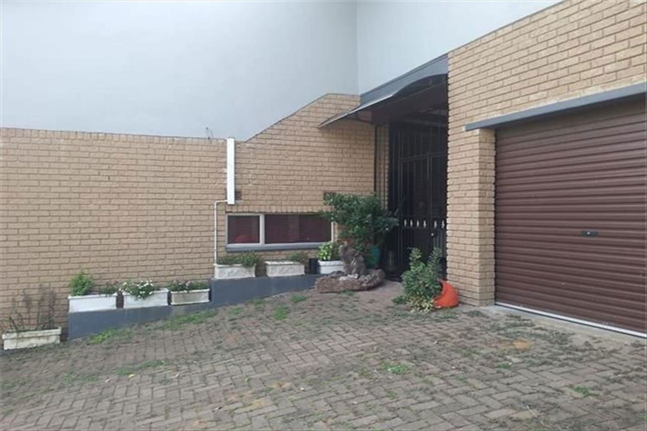 House for sale in Amanzimtoti - 1WB1734250