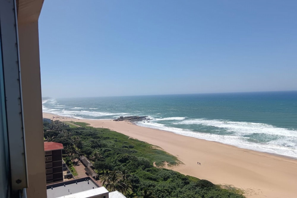 Apartment for sale in Amanzimtoti - 1WB1732100 Apartment for sale in Amanzimtoti - 1WB1732100