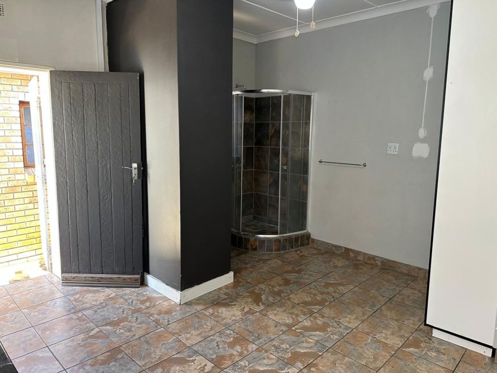 Townhouse to rent in Hospitaalpark - 1BX1732275