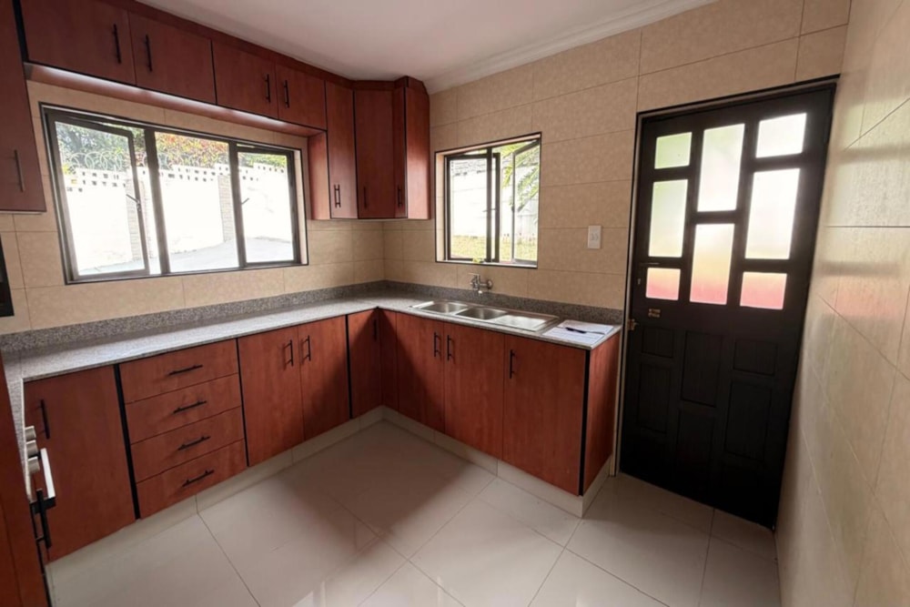 House for sale in Amanzimtoti - 1WB1733985 House for sale in Amanzimtoti - 1WB1733985