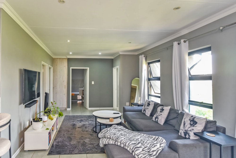 Apartment for sale in Homes Haven - 1KR1735518 Apartment for sale in Homes Haven - 1KR1735518