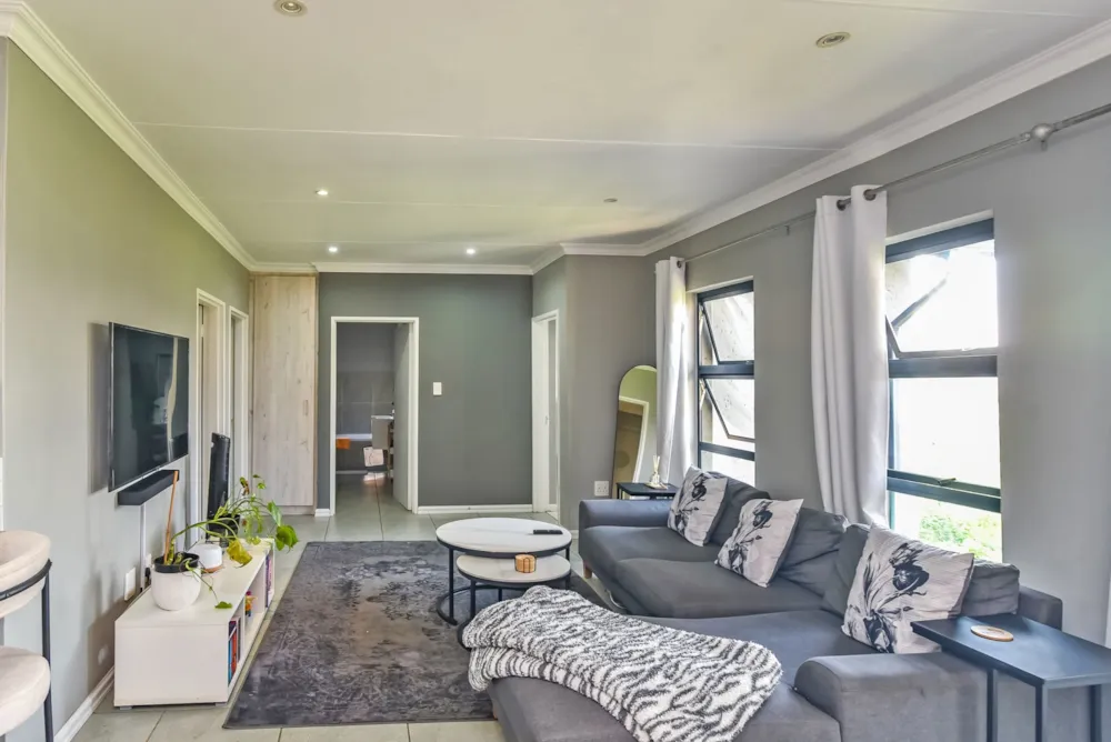 Apartment for sale in Homes Haven - 1KR1735518 Apartment for sale in Homes Haven - 1KR1735518