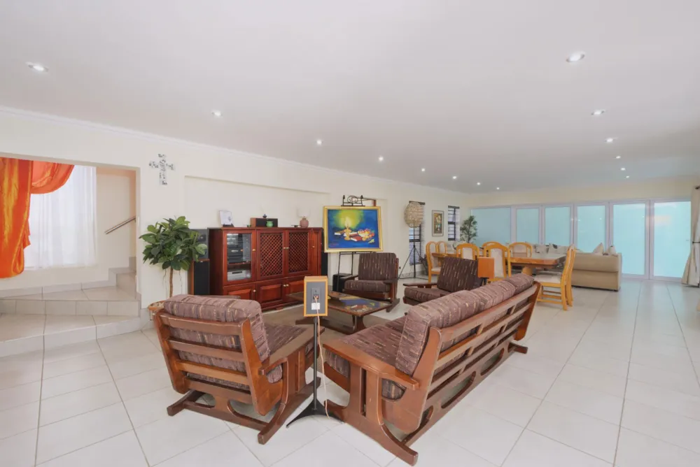 House let in Meedingsride - 1SH1735489 House let in Meedingsride - 1SH1735489