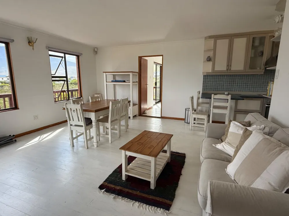 Cottage sold in Pringle Bay - KN1732704 Cottage sold in Pringle Bay - KN1732704