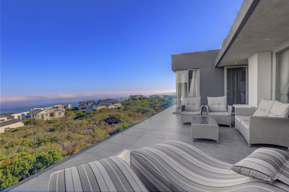 Golf estate house for sale in Pinnacle Point Golf Estate - 1MB1734074