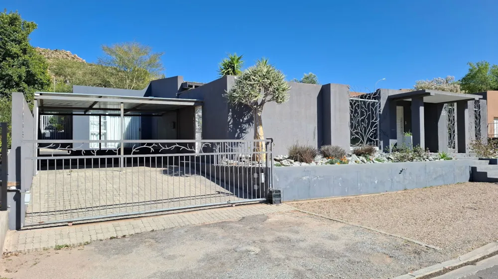 House let in Springbok - 1NA1733965 House let in Springbok - 1NA1733965
