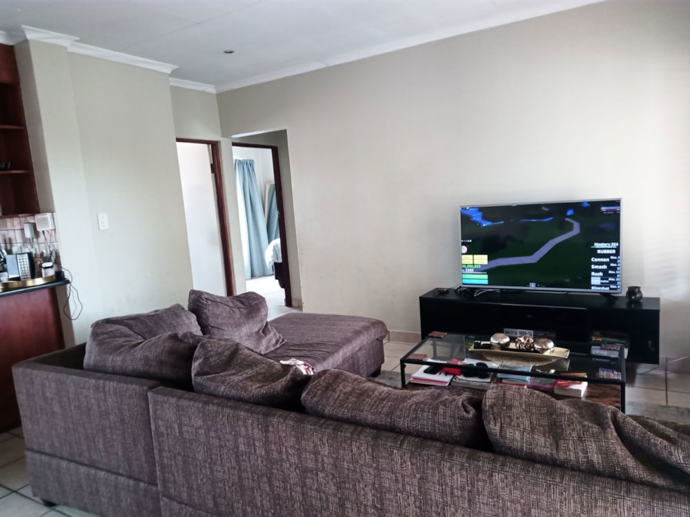 Townhouse to rent in Bendor Park - 1PS1732302 Townhouse to rent in Bendor Park - 1PS1732302