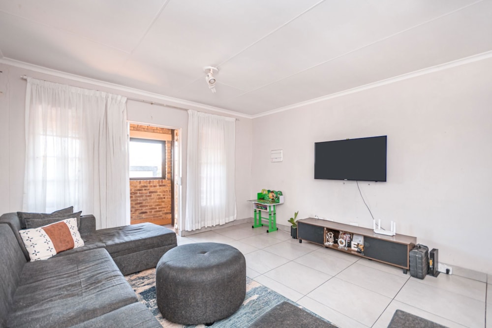 Townhouse for sale in Terenure - KTP1731888