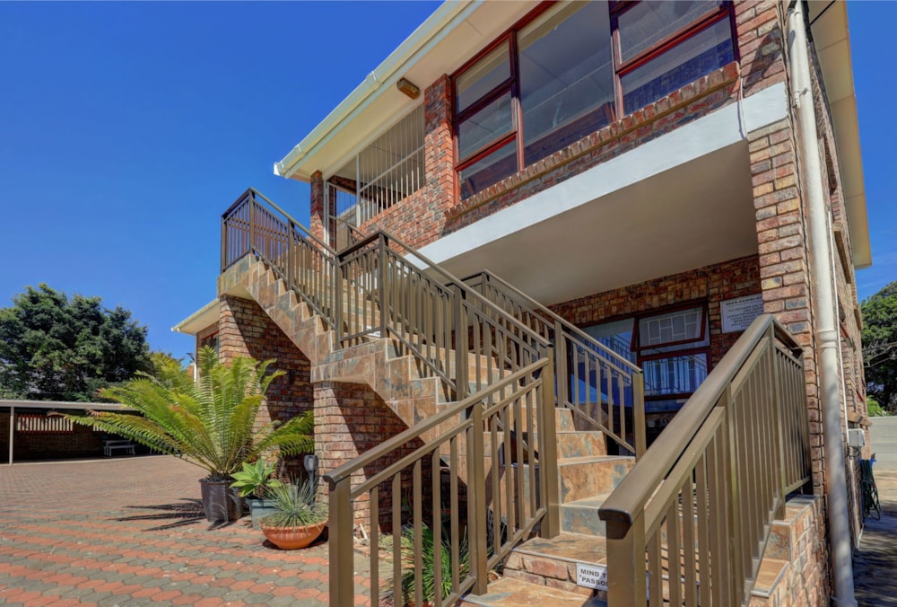 House for sale in Bayview, Hartenbos - 1MB1731827