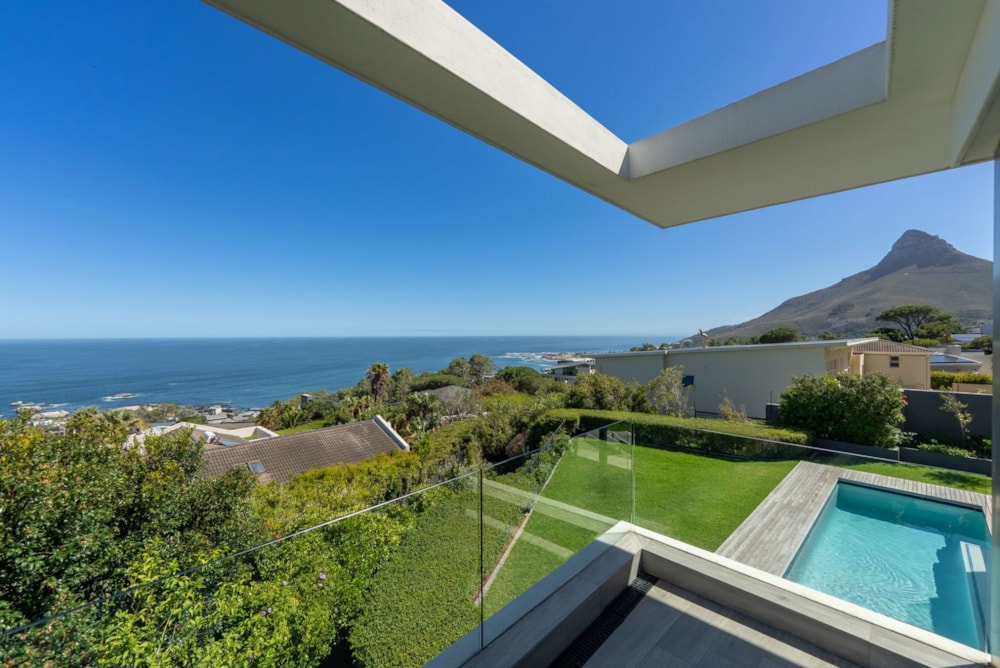 House for sale in Camps Bay - AS1731974