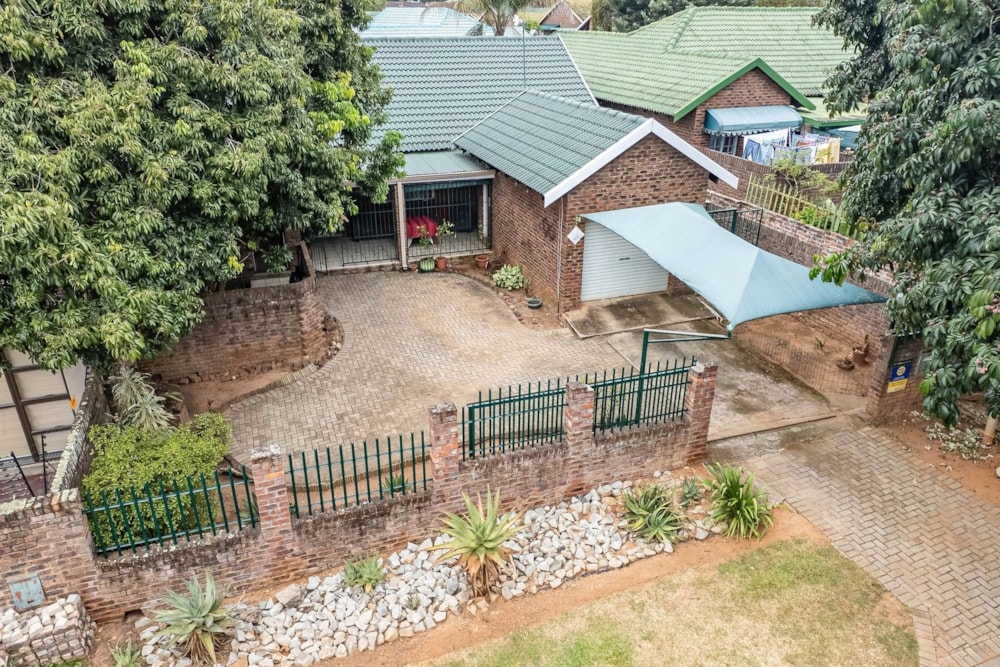 House for sale in Kingsview - 1WR1732289