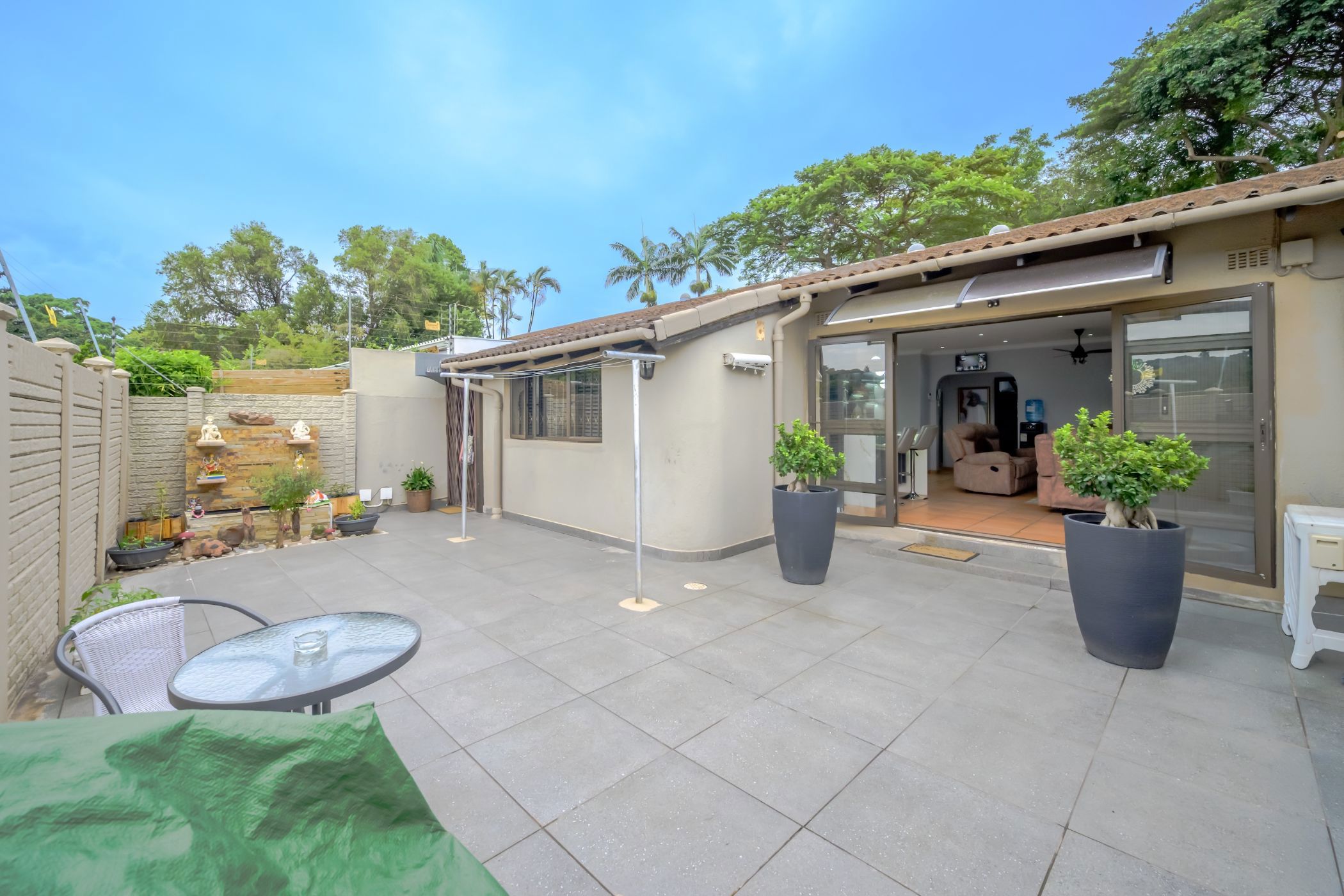 Townhouse for sale in Sunningdale, uMhlanga - 1ND1733026