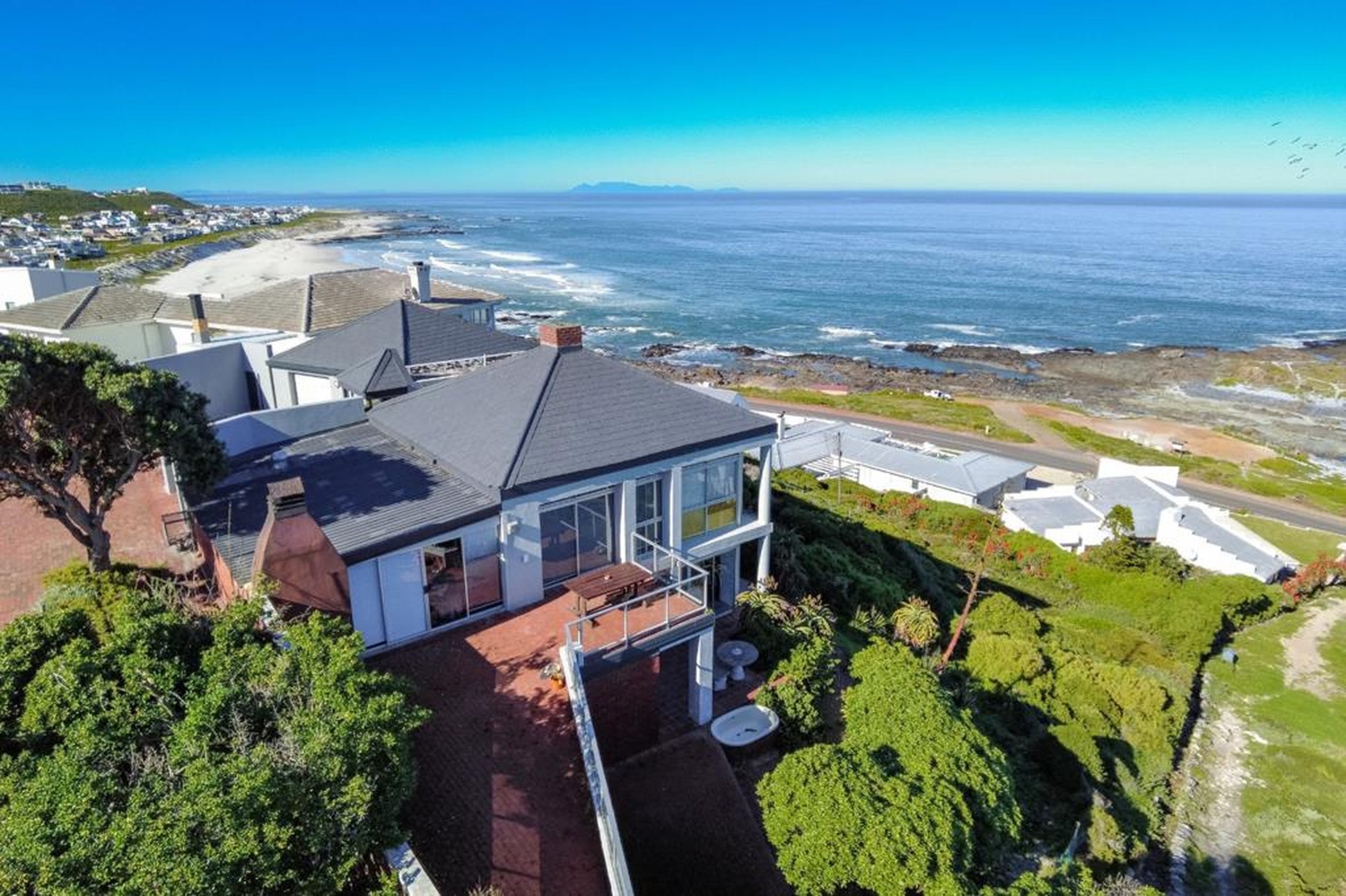Double-storey house for sale in Yzerfontein - LA1737815