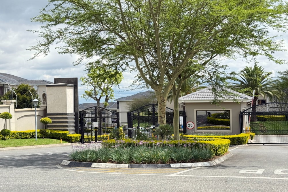 Apartment for sale in Summerset - MR1736384