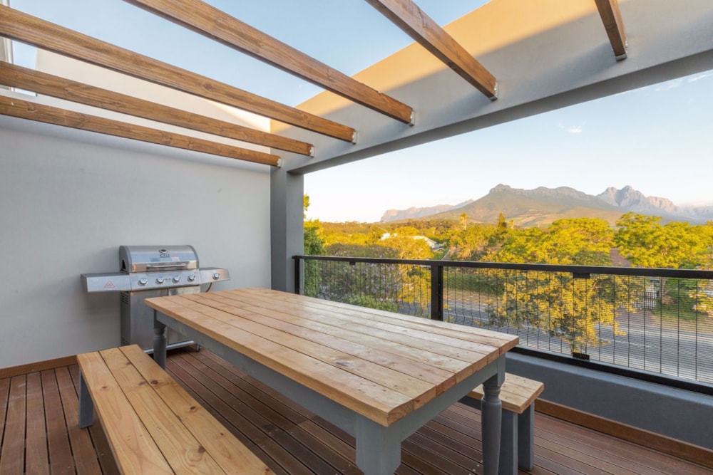 Studio apartment for sale in Universiteits Oord - ST1734186