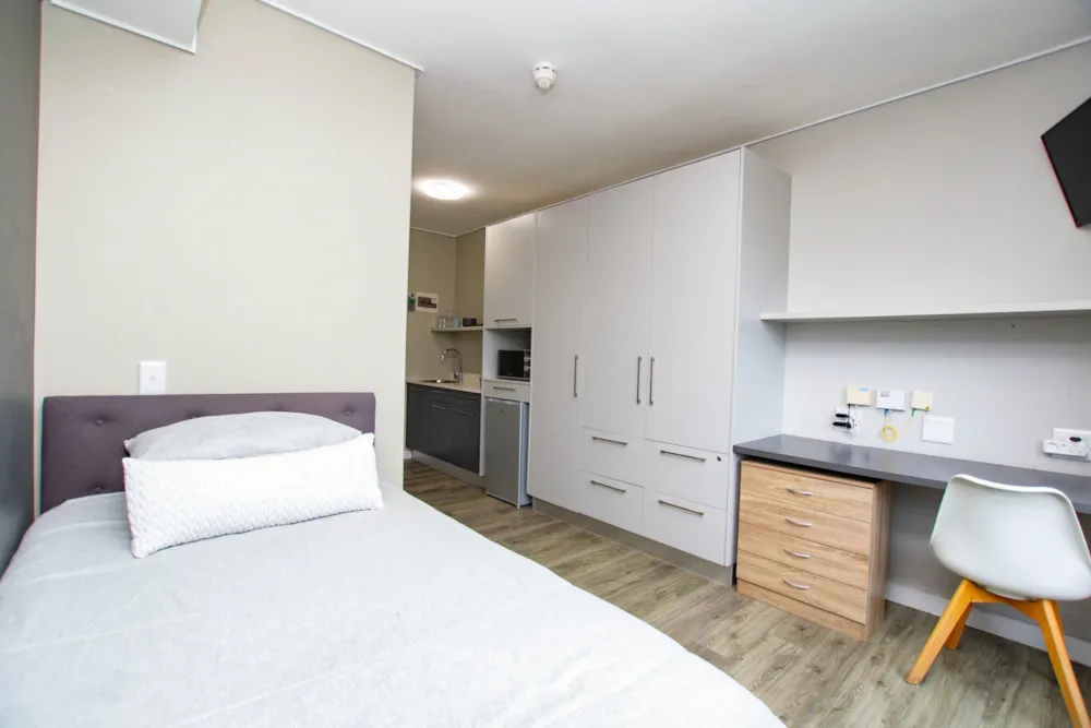 Studio apartment for sale in Universiteits Oord - ST1734186 Studio apartment for sale in Universiteits Oord - ST1734186