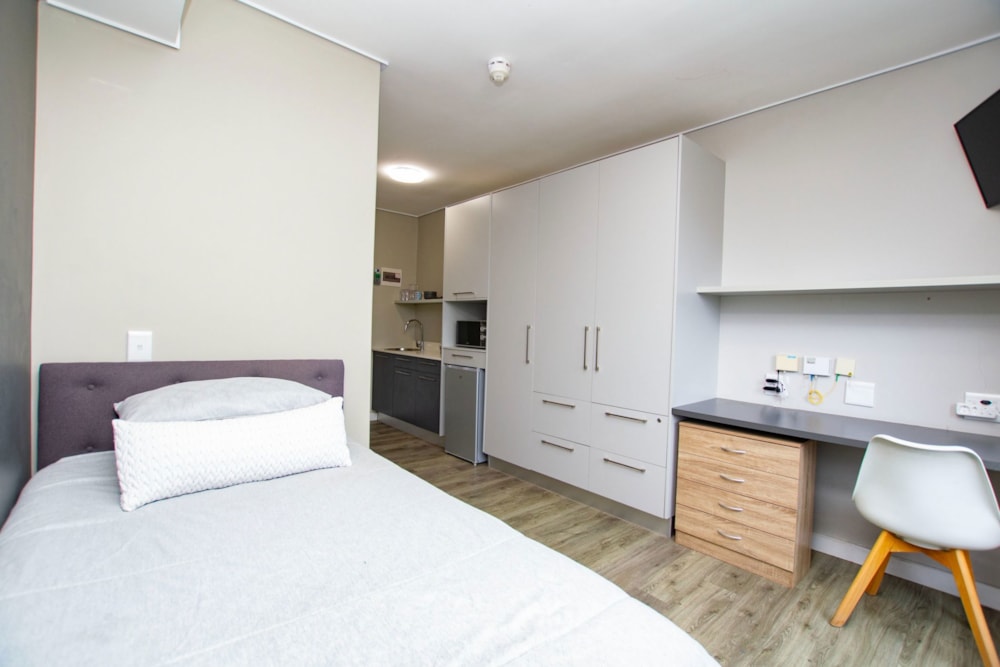 Studio apartment for sale in Universiteits Oord - ST1734186