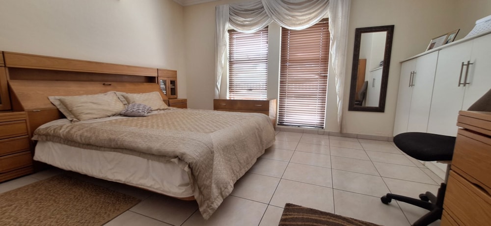 Apartment for sale in La Lucia - 1ND1735240