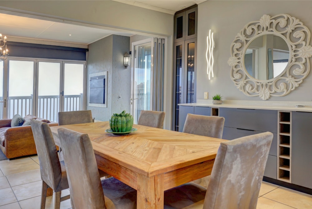 Penthouse apartment for sale in Pinnacle Point Golf Estate - 1MB1651712