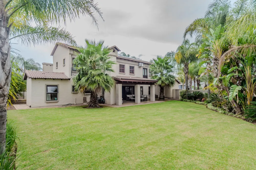 House for sale in Stone Ridge Country Estate - CN1733003 House for sale in Stone Ridge Country Estate - CN1733003