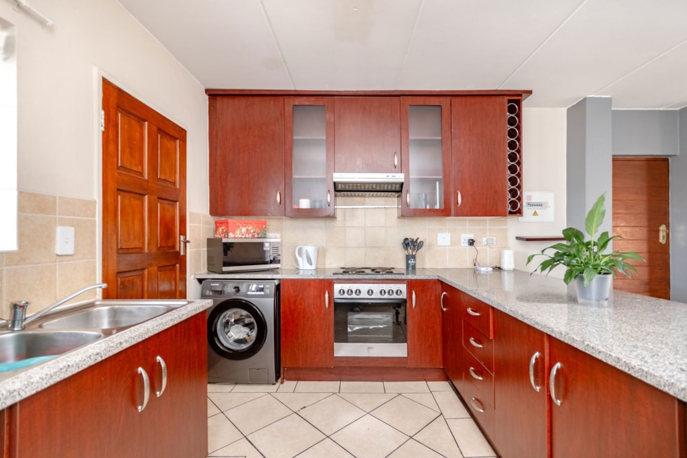 Apartment for sale in Sundowner - RAN1733822