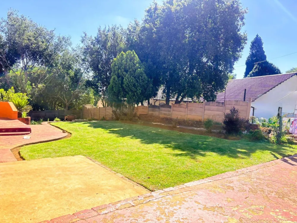 House for sale in Naturena - 1GV1730845