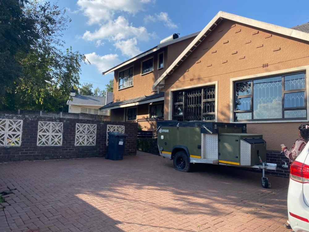 House to rent in Mondeor - 1GV1734789