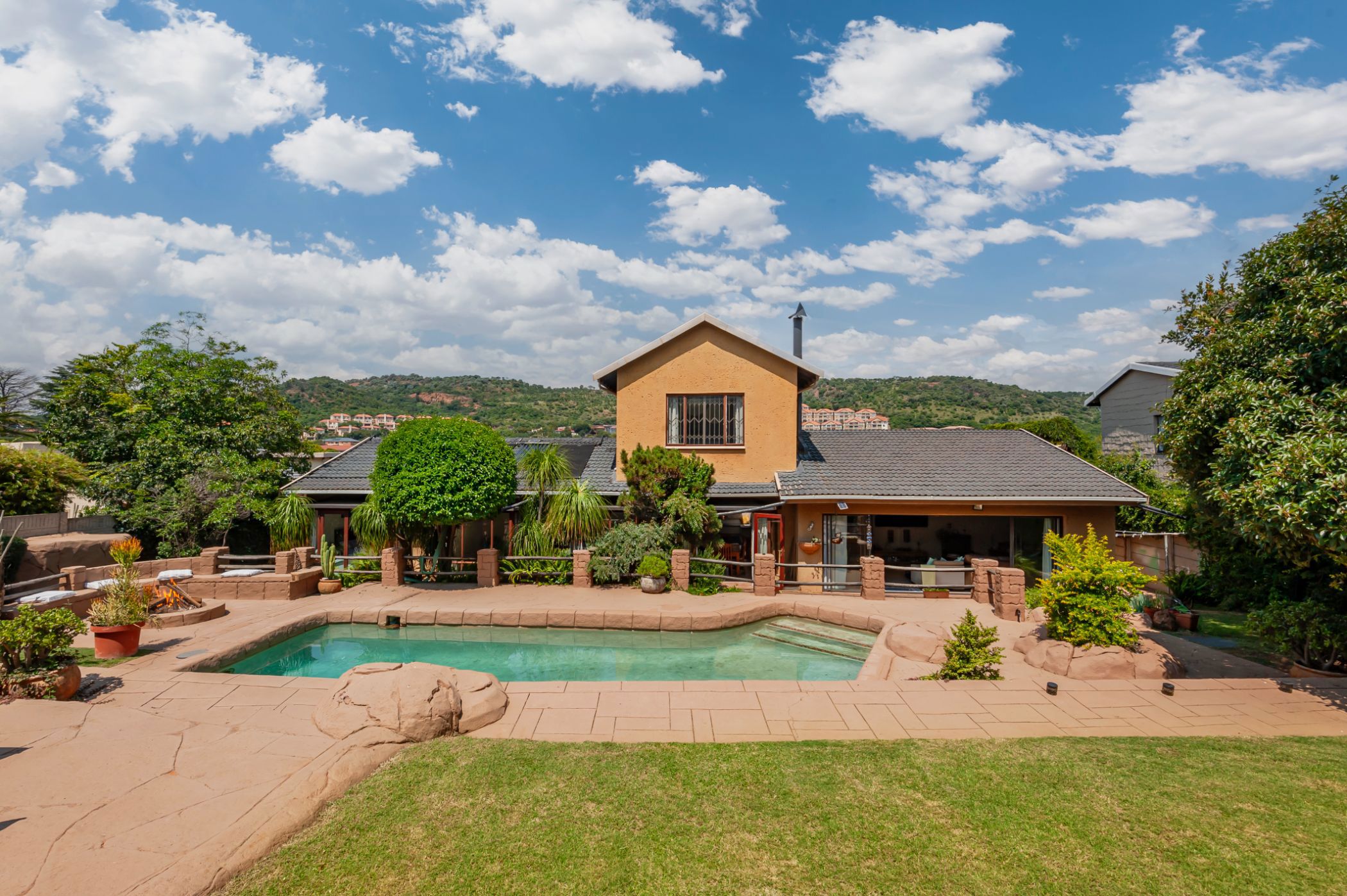 House for sale in Winchester Hills - 1GV1734883