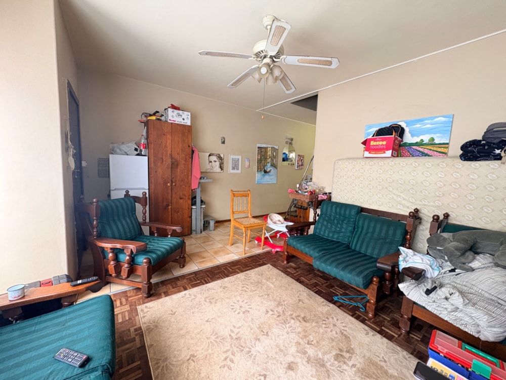 Apartment for sale in Rhodesfield - KTP1733405