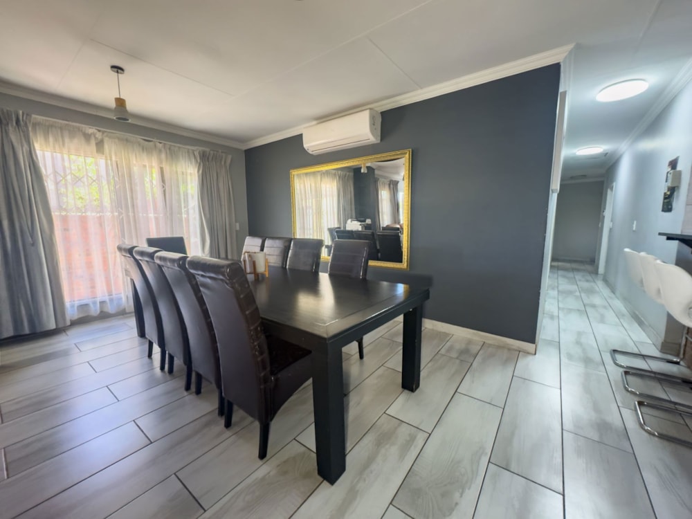 House for sale in Glen Marais - KTP1733121