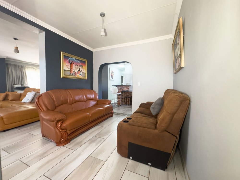 House for sale in Glen Marais - KTP1733121 House for sale in Glen Marais - KTP1733121