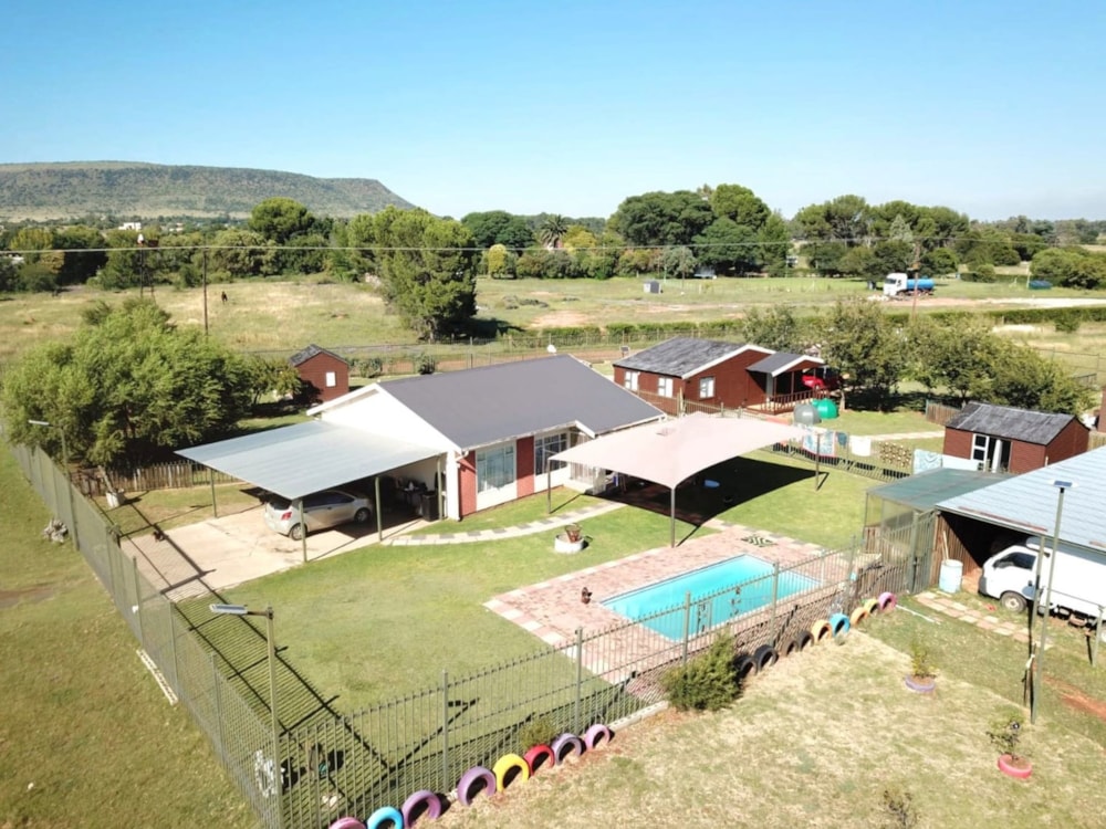 Smallholding for sale in Ferreira - 1BX1734333