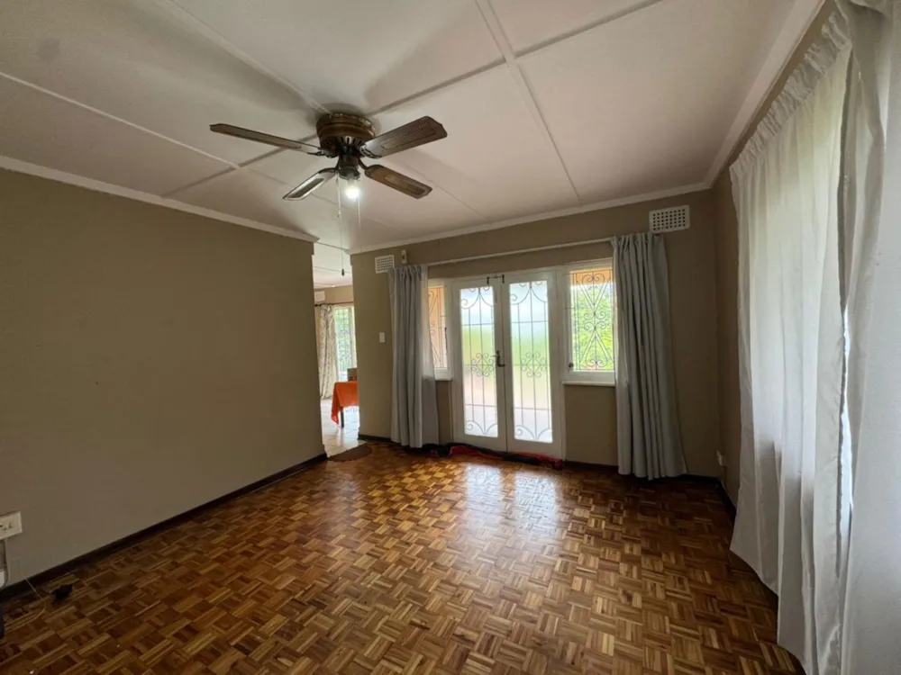 House for sale in Carrington Heights - 1DA1734915 House for sale in Carrington Heights - 1DA1734915